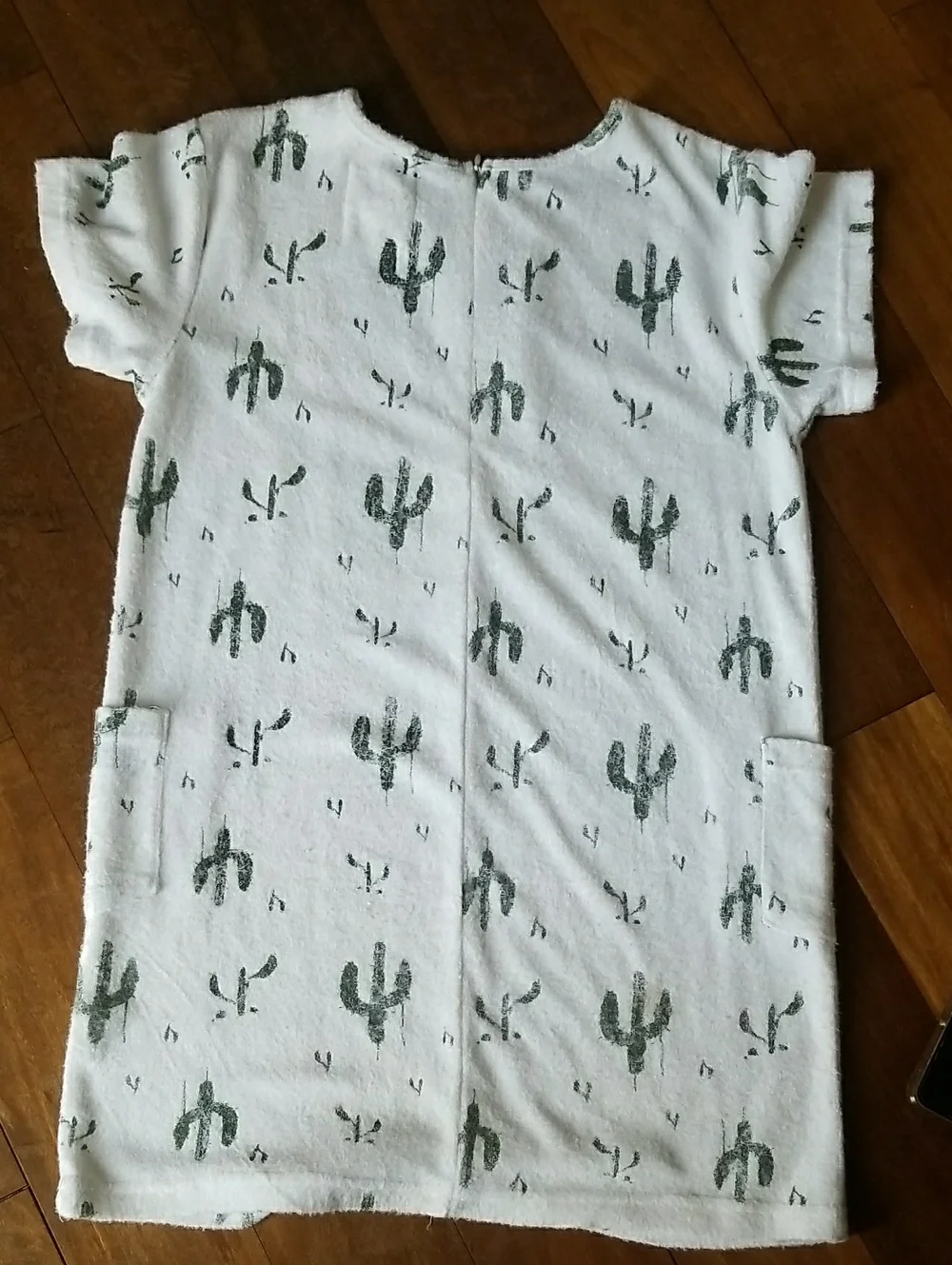 Omami mini Los Angeles White Terrycloth Green Print Cactus 8T